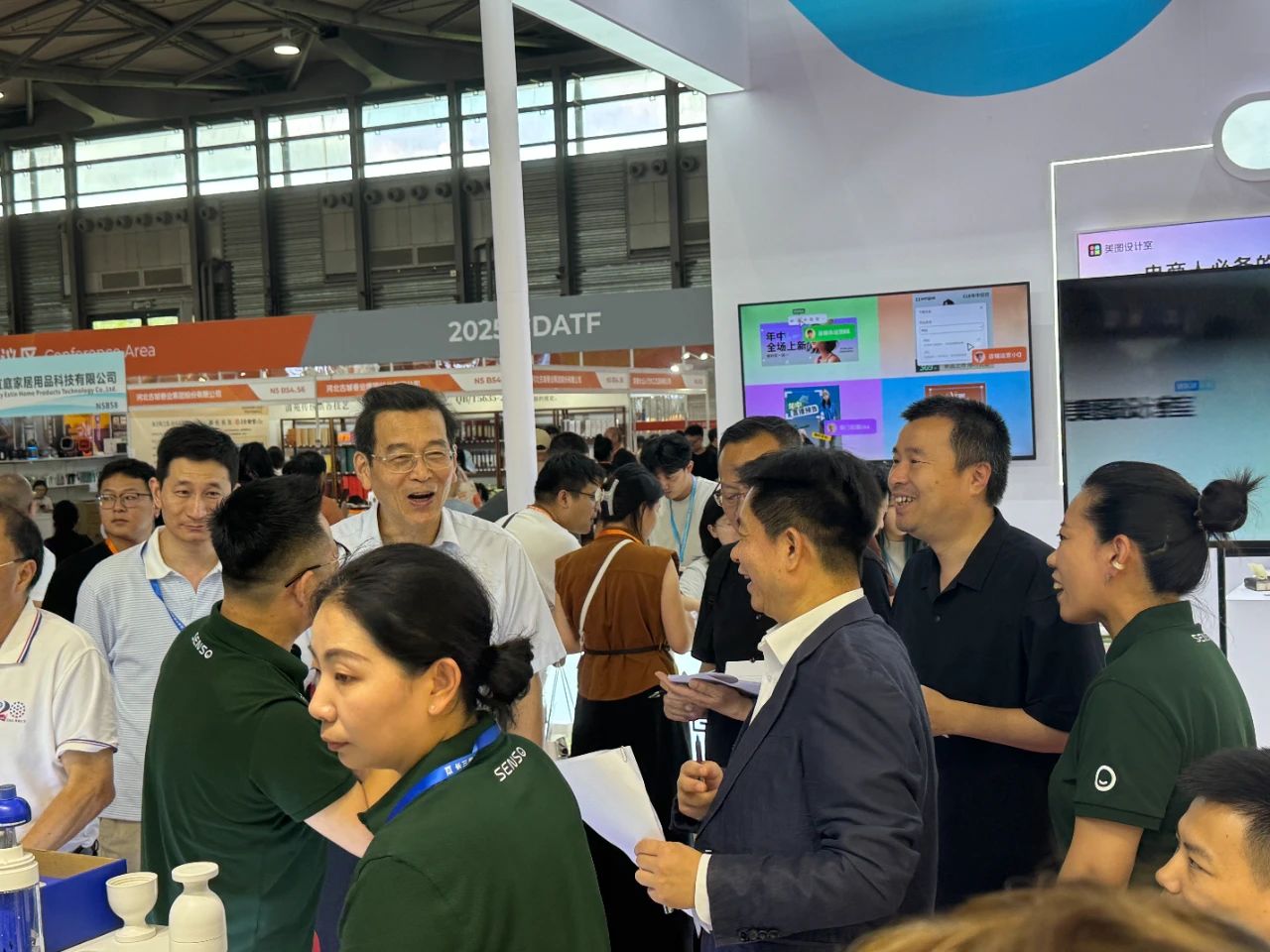 1753945207197320.jpg 09.jpg